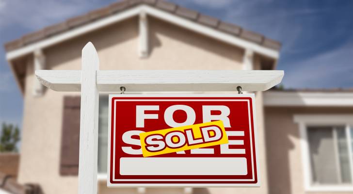 despite-higher-mortgage-rates-us-home-sales-rise-4-2-with-median-prices-nearing-400k-heres-what-this-means-for-your-next-real-estate-purchase-2, 8798923,